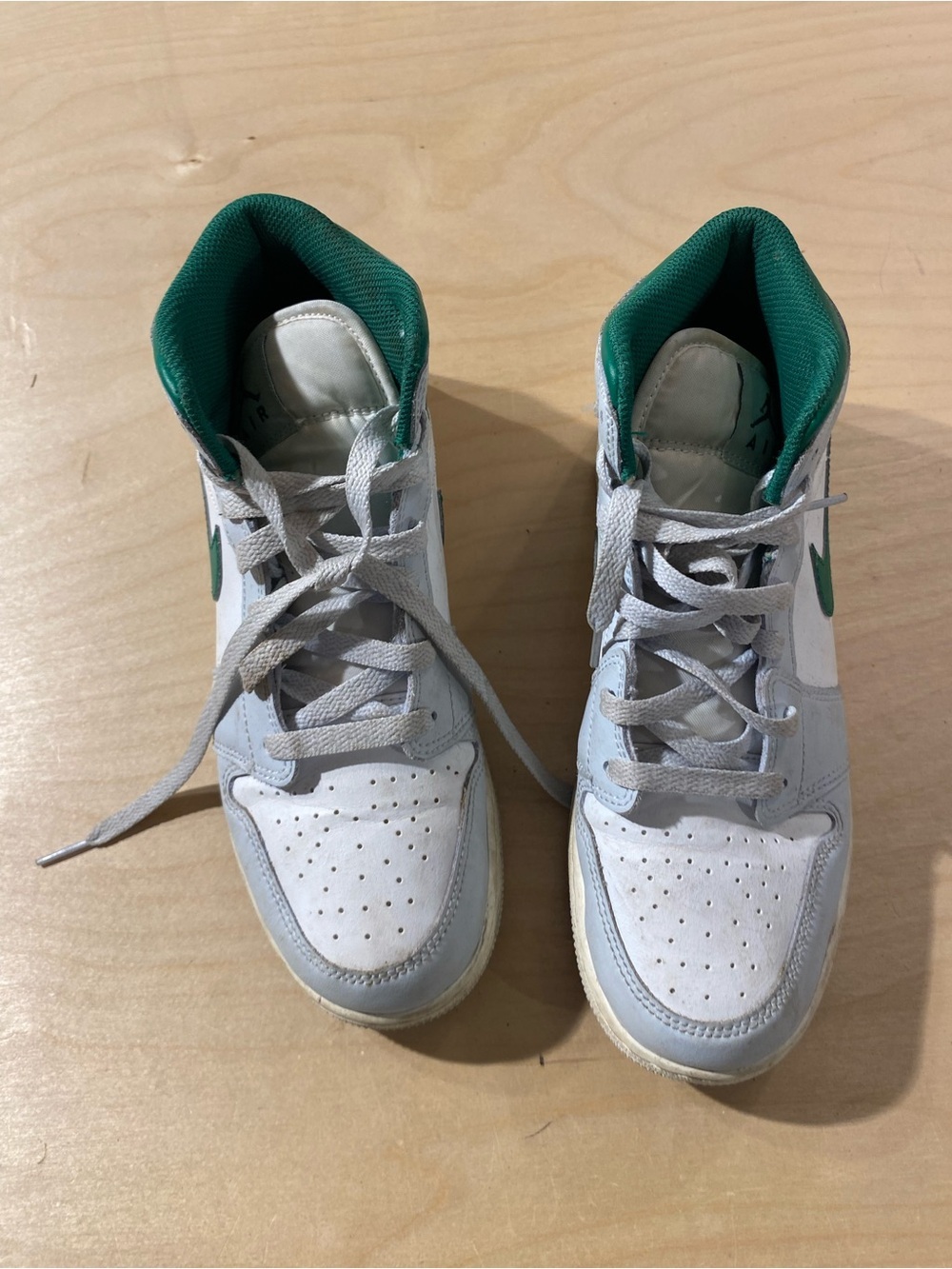 Air Jordan’s White and Green High-Top Sneakers Size 7Y
